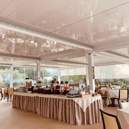 Aparthotel Capo Bianco 4*