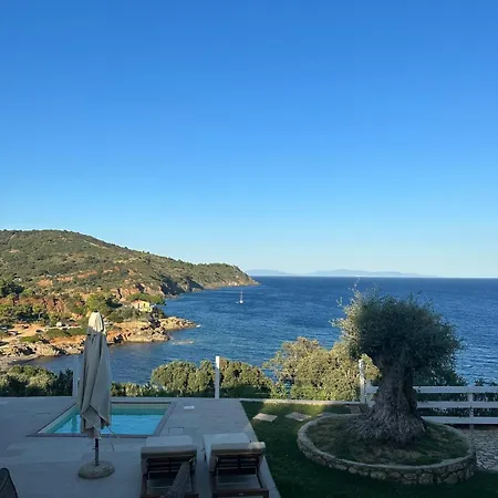 Capo Bianco Aparthotel Porto Azzurro
