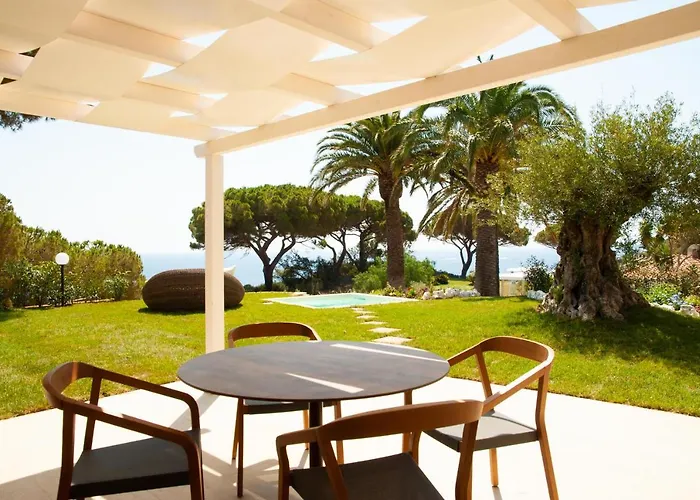 شقة فندقية Capo Bianco 4*