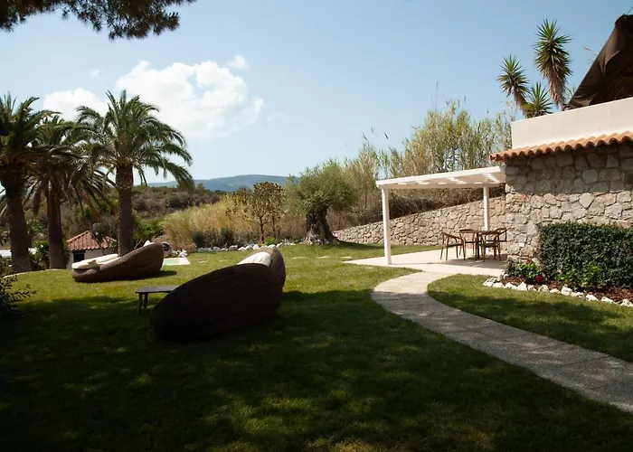 Capo Bianco بورتو أتْسورّو