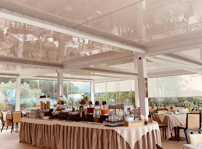 شقة فندقية Capo Bianco 4*